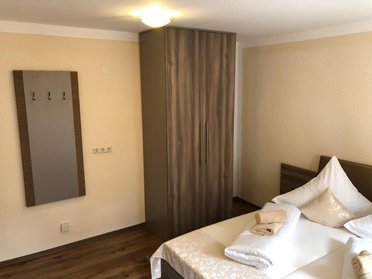 Pension Goldenes Vogtland Adorf Buitenkant foto